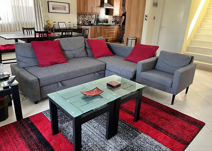 Oasis Near Coral Bay Vila Pegeia